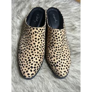 Qupid leopard print slip-on mules low black block heel Size 8 Faux Suede Chic